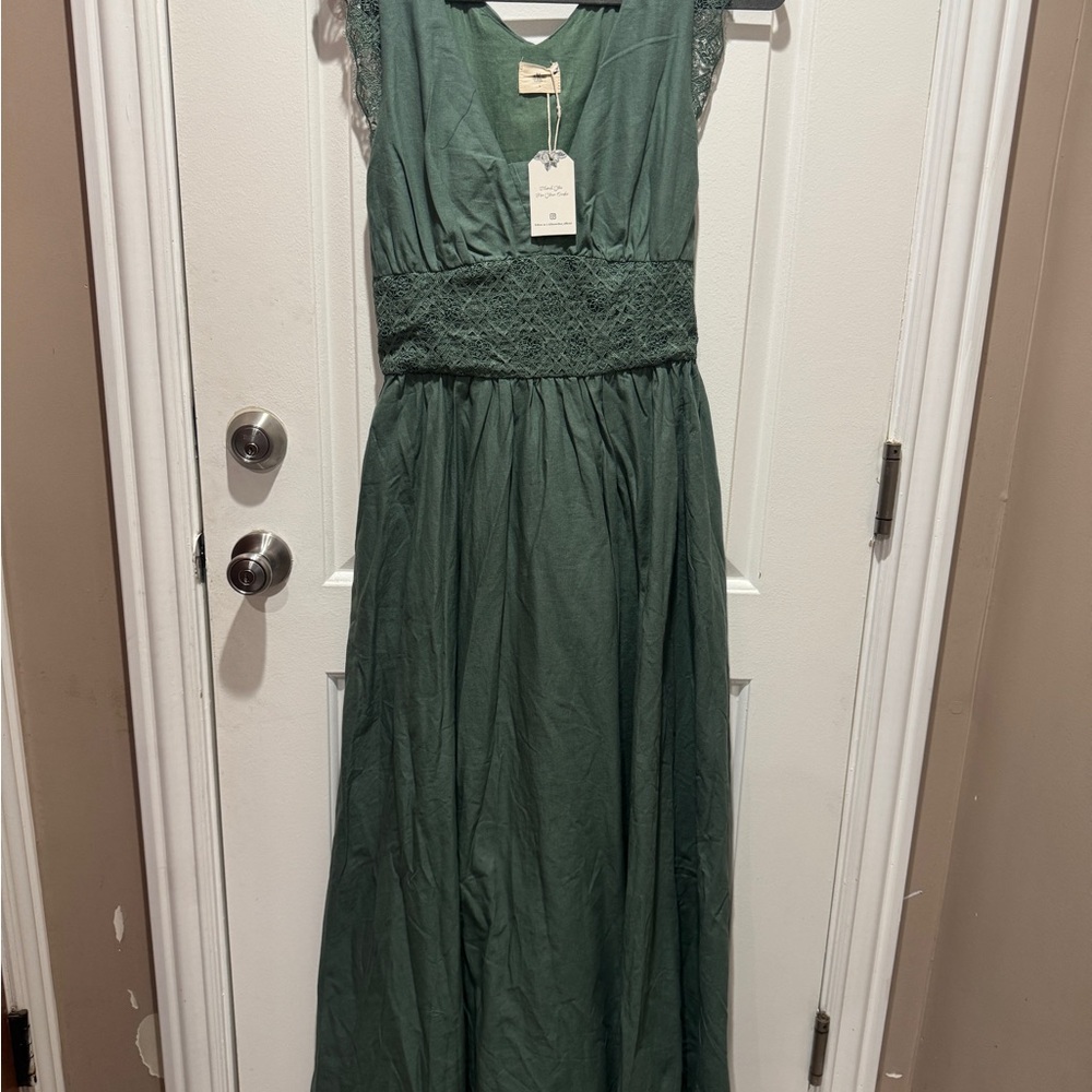 Line Vibes Elegant Green Linen Lace Maxi Dress size Large